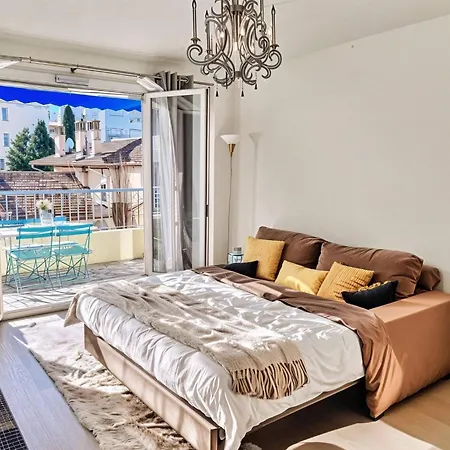 Frgk 'wilson Palace' Ac Wifi Fibre Terrasse 5min Des Plages Antibes