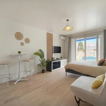 Frgk 'wilson Palace' Ac Wifi Fibre Terrasse 5min Des Plages 昂蒂布
