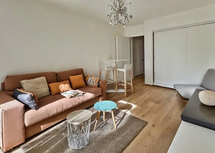 Frgk 'wilson Palace' Ac Wifi Fibre Terrasse 5min Des Plages Antibes